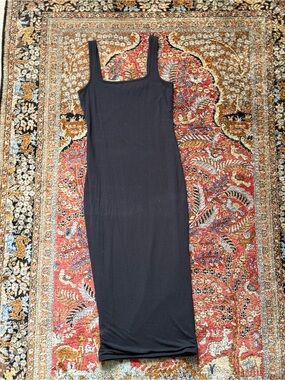 Good American Black Ribbed Tank Midi Dress